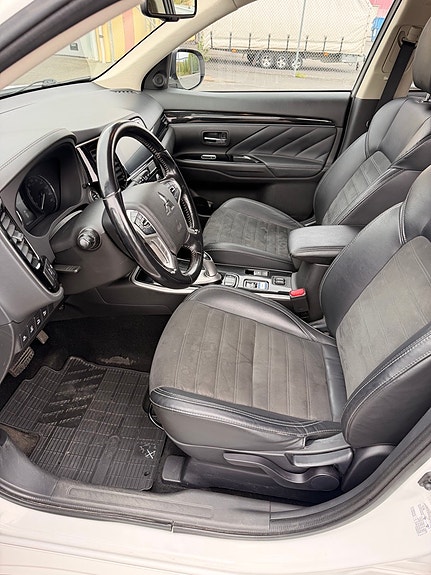 Mitsubishi Outlander 15 of 17