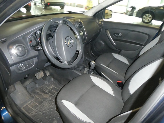Dacia Sandero Stepway 3 of 7