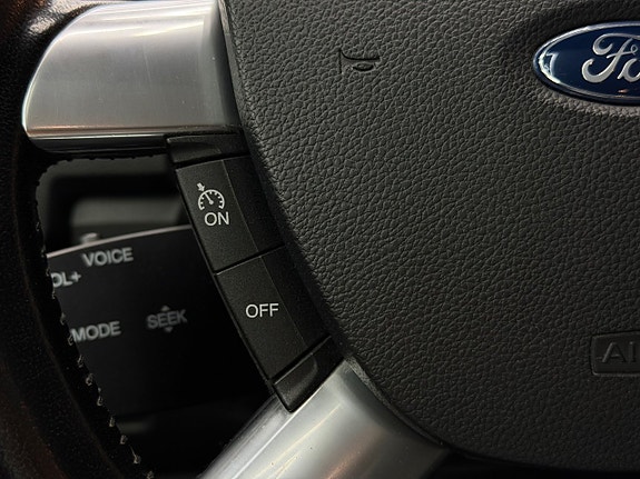 Ford Kuga 14 of 19
