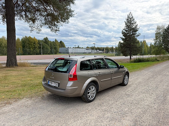 Renault Megane II 9 of 12