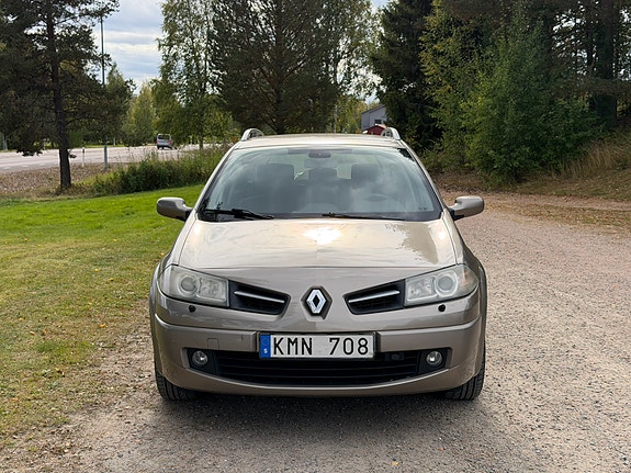 Renault Megane II 2 of 12