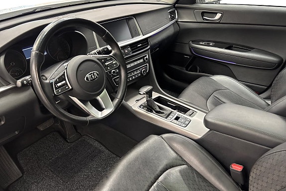 Kia Optima 8 of 20