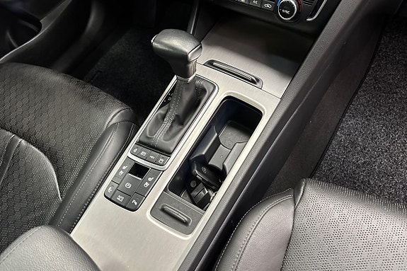 Kia Optima 15 of 20