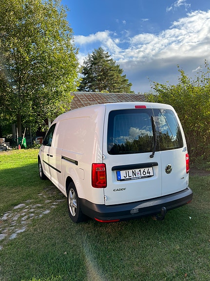 Volkswagen Caddy Maxi 2 of 8