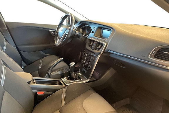 Volvo V40 10 of 17