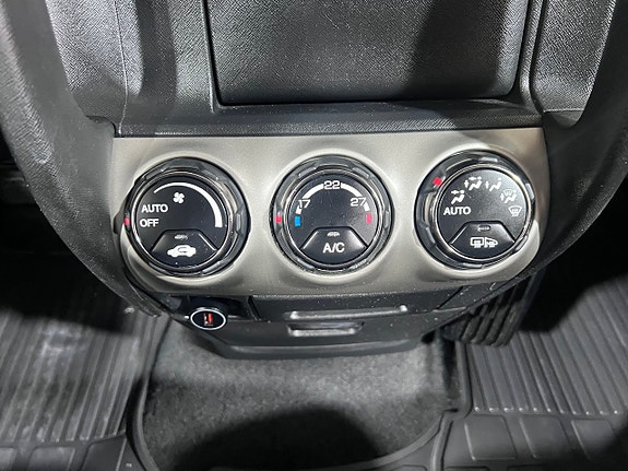 Honda CR-V 19 of 23