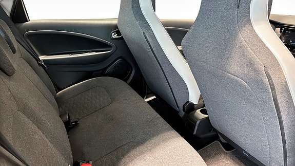Renault Zoe 22 of 24