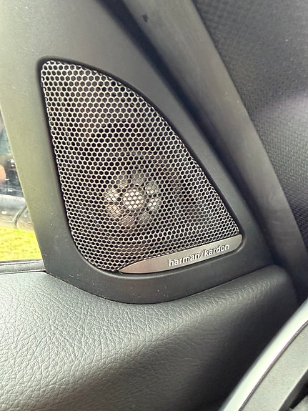 BMW 320d 19 of 24