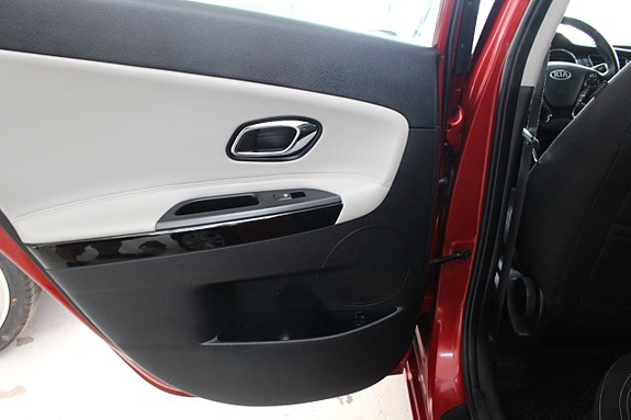 Kia Ceed 18 of 21