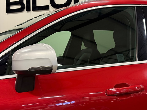 Volvo XC60 5 of 27