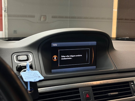 Volvo XC70 10 of 16