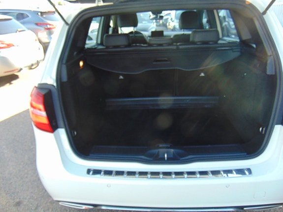 Mercedes-Benz B200 d 10 of 10