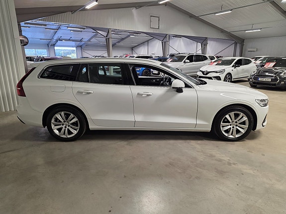 Volvo V60 3 of 11