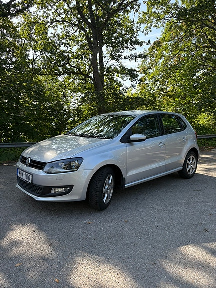 Volkswagen Polo 2 of 10