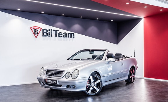 Mercedes-Benz CLK200 4 of 22