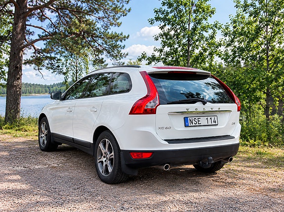 Volvo XC60 3 of 10