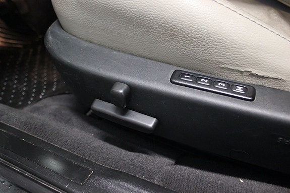 Saab 9-5 12 of 21