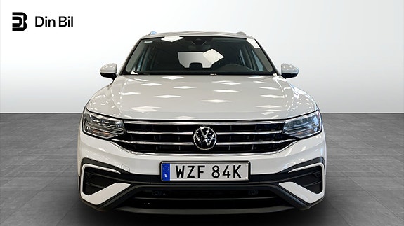 Volkswagen Tiguan Allspace 4 of 13