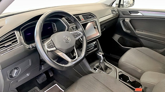 Volkswagen Tiguan Allspace 7 of 13