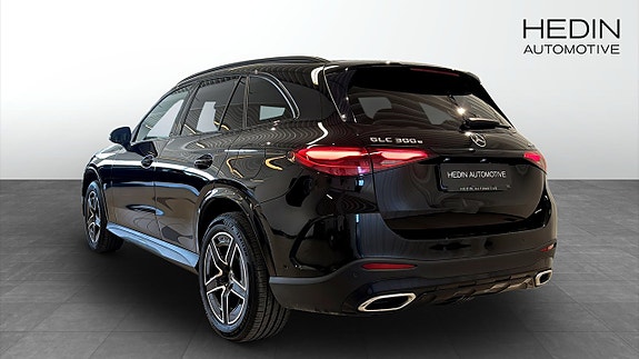 Mercedes-Benz GLC300 e 2 of 12