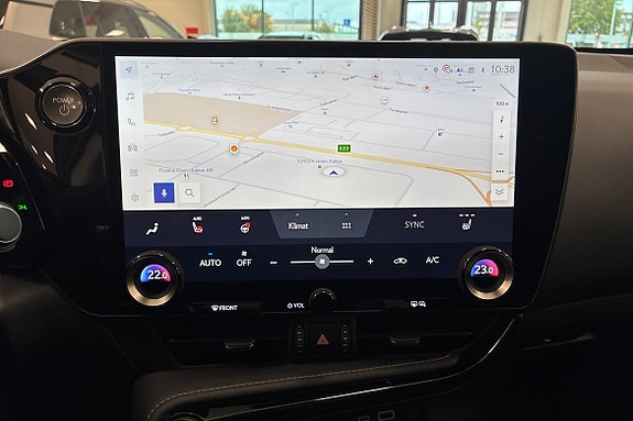 Lexus NX350h 13 of 18
