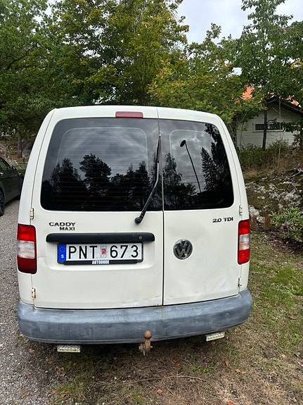Volkswagen Caddy Maxi 3 of 4