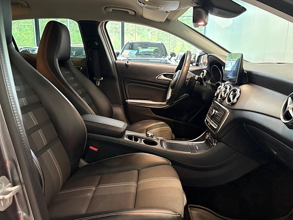 Mercedes-Benz GLA200 d 12 of 19