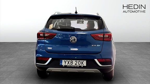 MG ZS 7 of 9
