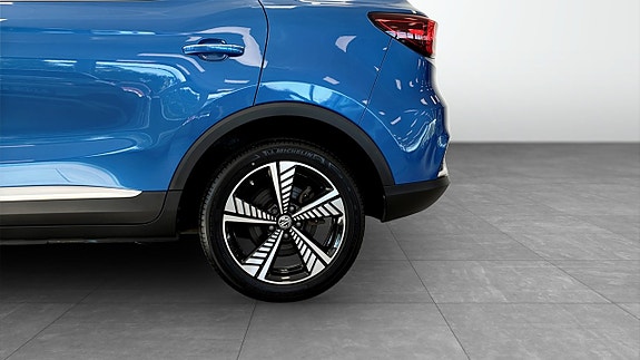 MG ZS 9 of 9