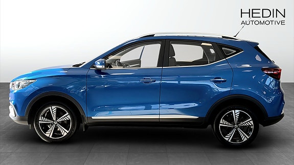 MG ZS 6 of 9