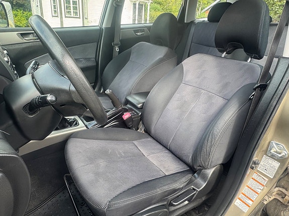 Subaru Forester 13 of 14