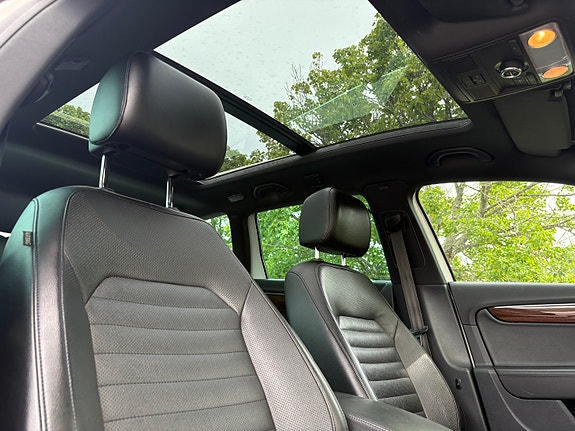 Volkswagen Passat Alltrack 6 of 17