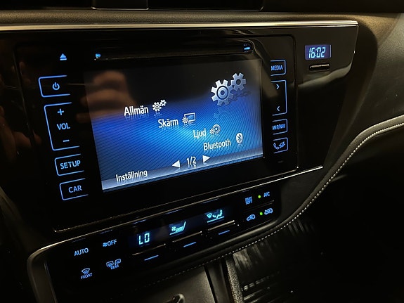 Toyota Auris 19 of 21