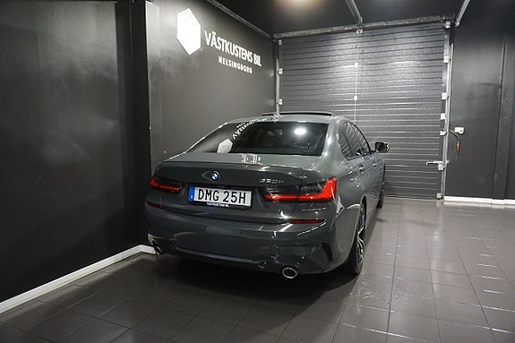 BMW 330e 5 of 27
