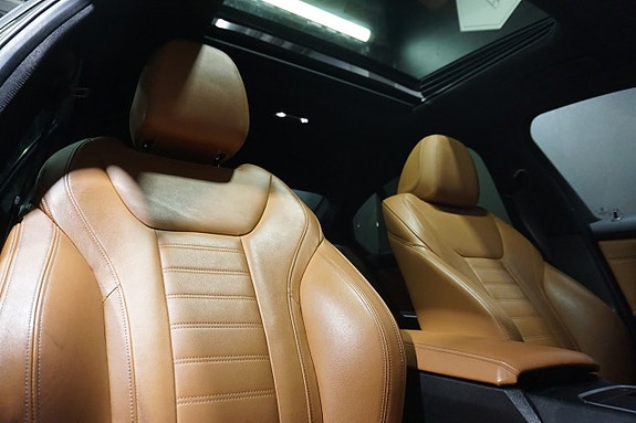 BMW 330e 11 of 27