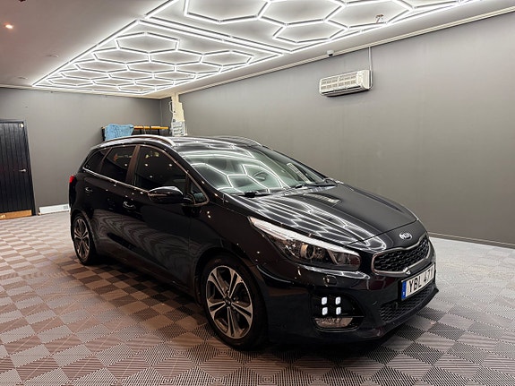Kia Ceed 5 of 24