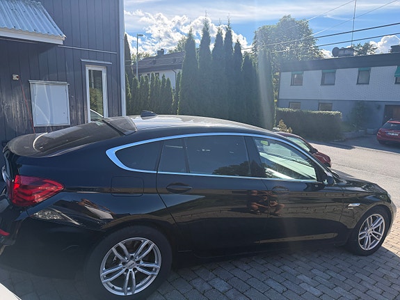 BMW 530d 9 of 16