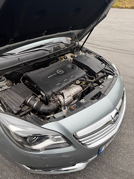 Opel Insignia 13 of 16