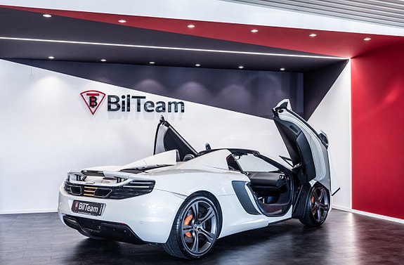 McLaren MP4-12C 17 of 30
