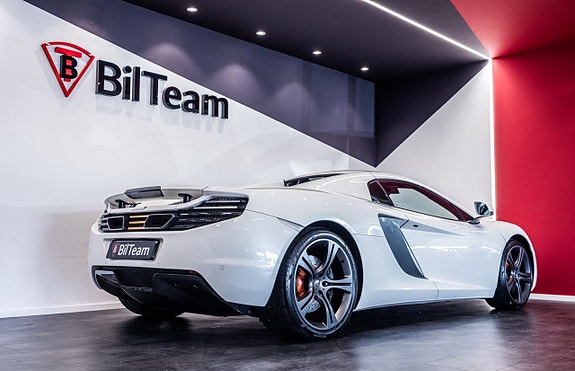 McLaren MP4-12C 12 of 30