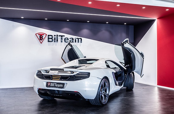 McLaren MP4-12C 16 of 30