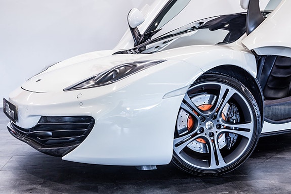McLaren MP4-12C 7 of 30