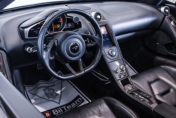 McLaren MP4-12C 27 of 30