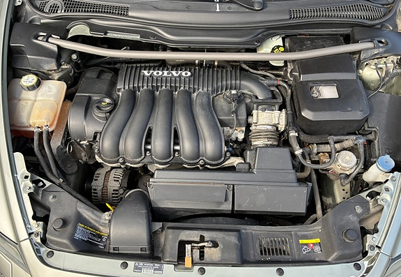 Volvo V50 6 of 10