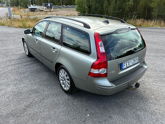 Volvo V50 4 of 10