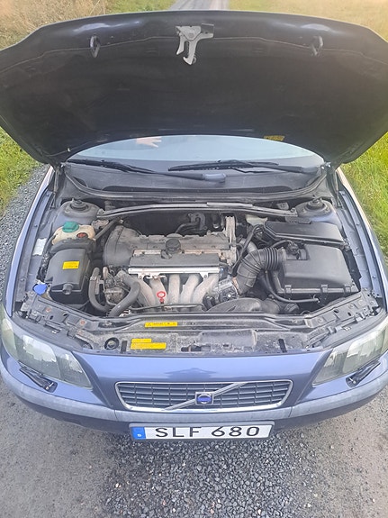 Volvo S60 7 of 11