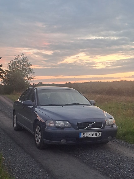 Volvo S60 3 of 11