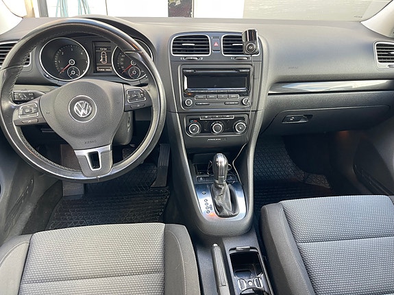 Volkswagen Golf VI 6 of 7