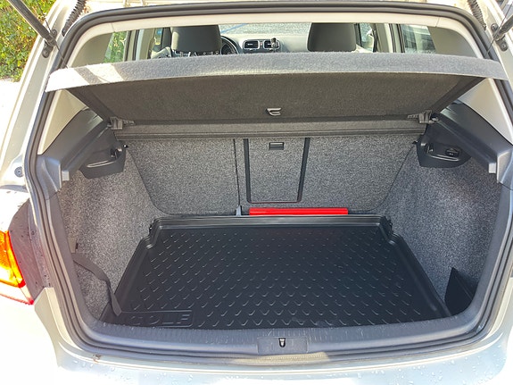 Volkswagen Golf VI 7 of 7