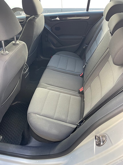 Volkswagen Golf VI 5 of 7